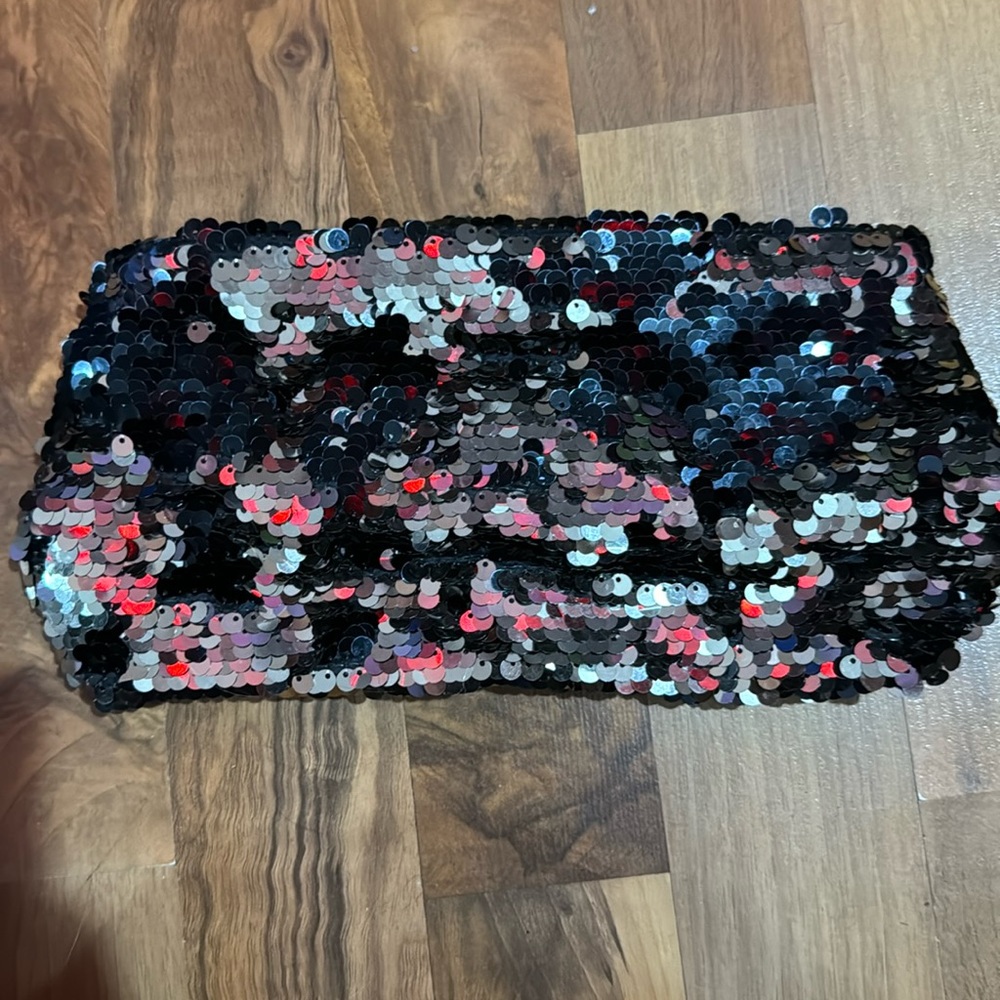 Makeup bag
